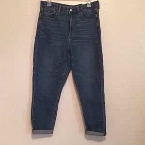 American Eagle high waisted mom jeans